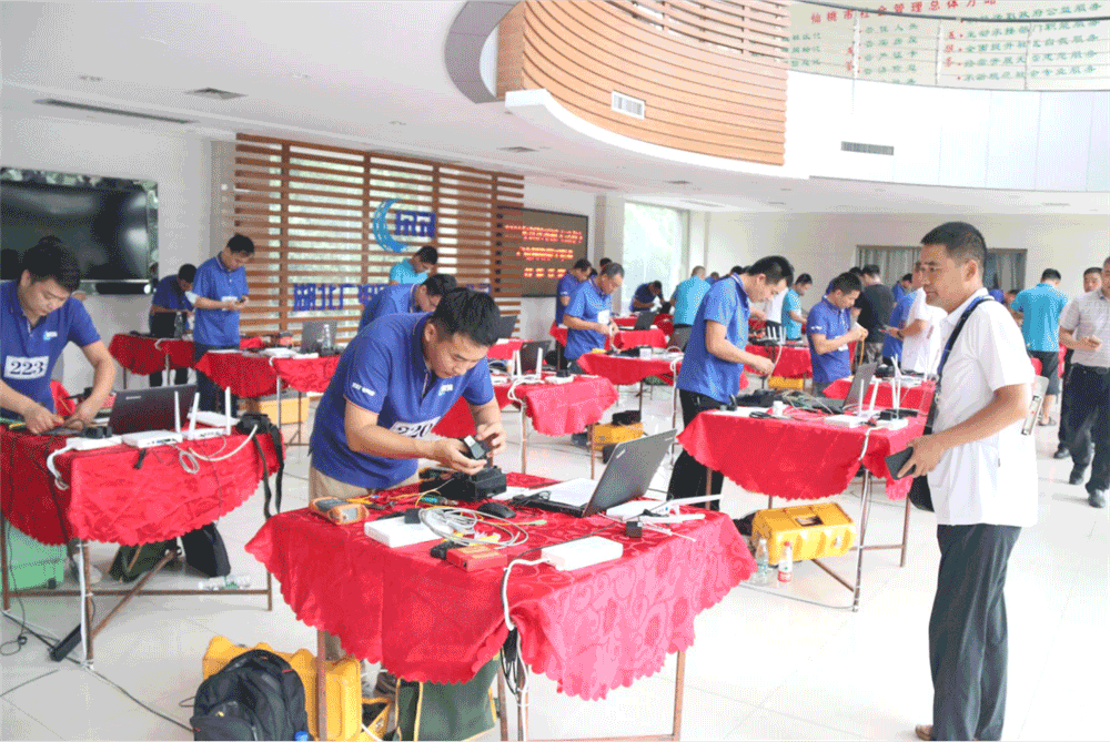 争上擂台展风采 ——江汉平原广电网络职工职业技能竞赛侧记