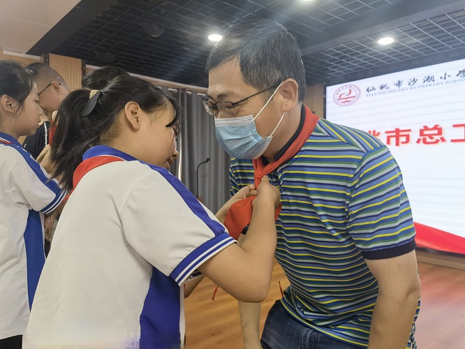 永兴集团yx08点亮六一活动