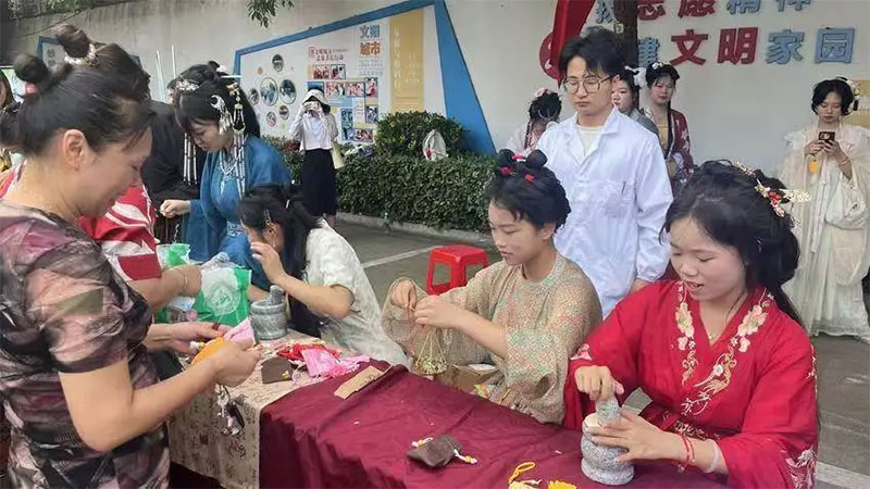 我的工会我的家 · 服务之家 |欢声笑语迎端午