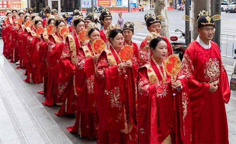 幸福满屏!仙桃这场中式集体婚礼超浪漫